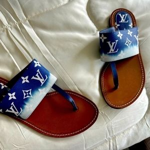 Monogram Louis Vuitton Escala flip flops 38 1/2